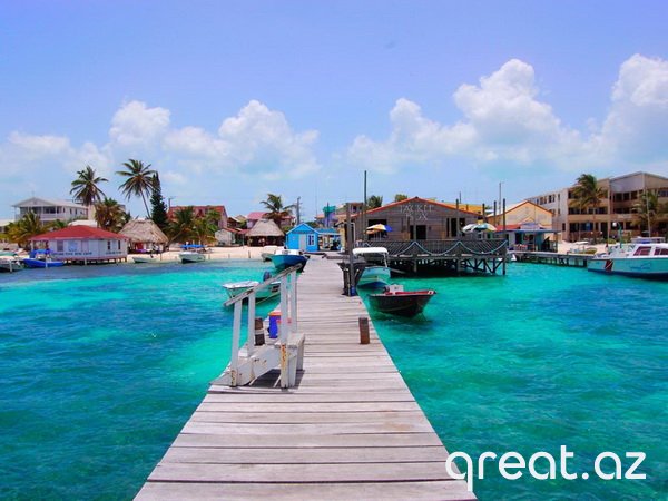 Dünyada 10 ən gozel ada (10 Foto)