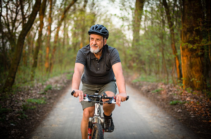Testosteronu Artırmanın Təbii Yolları: Həyat Tərzi və Qidalanma